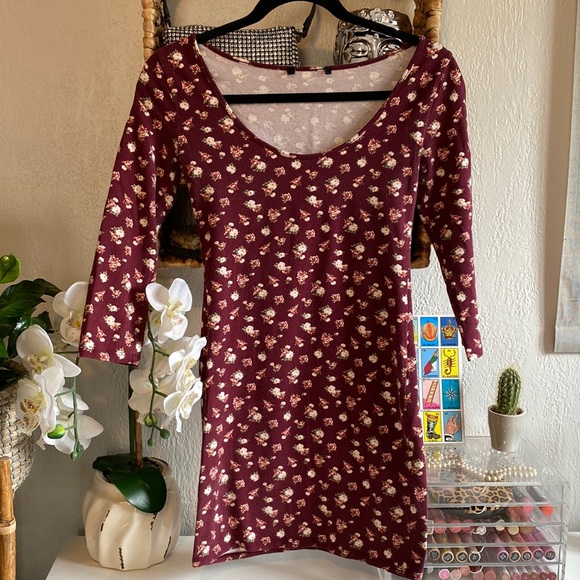 Floral Bodycon👀 - Picture 4 of 4